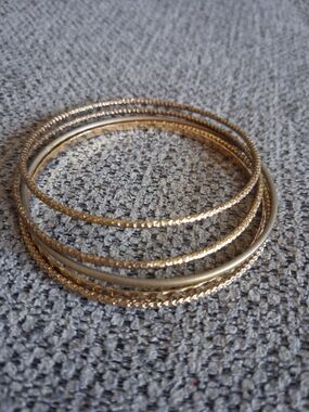 Gold-Tone Stackable Bangle Bracelet Set - Women Jewelry